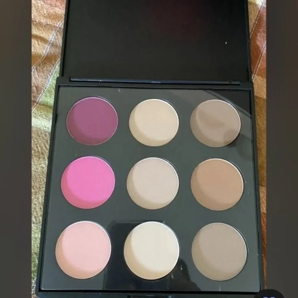 Coastal Scents Sleek Silhouette Palette PL-017